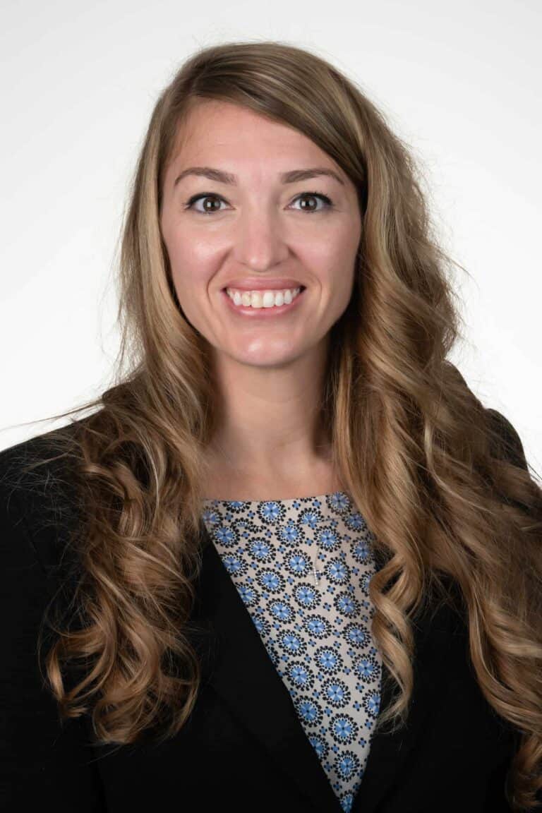 Lauren Bloomer