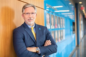 Dr. Scott Ralls